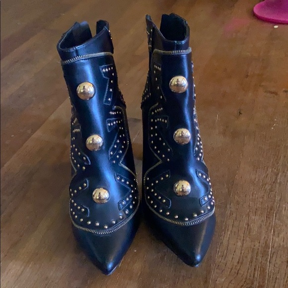 Booties - Picture 3 of 3